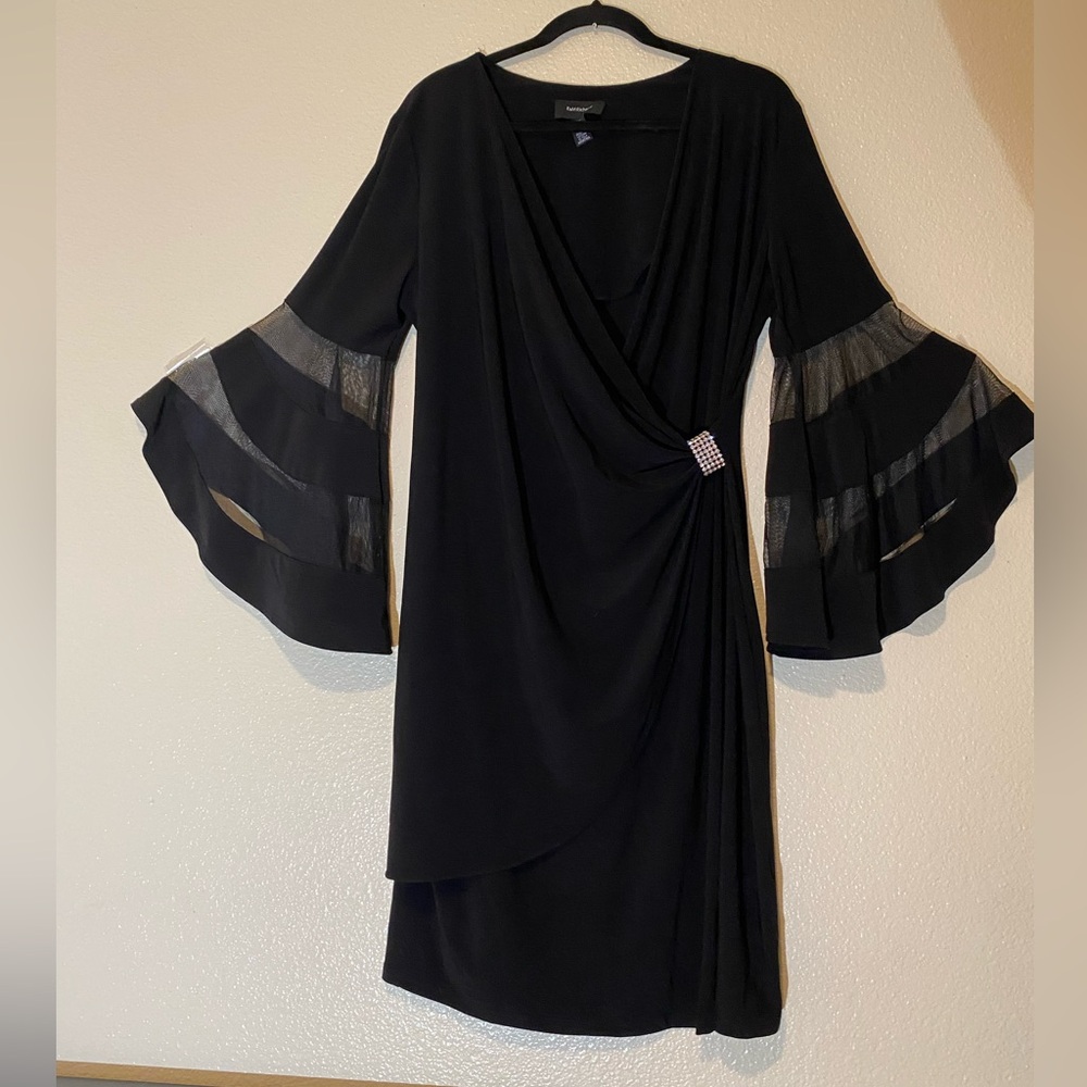 R&M Richards Black Dress with Sheer Flared Sleeves Size 16 - Picture 2 of 9